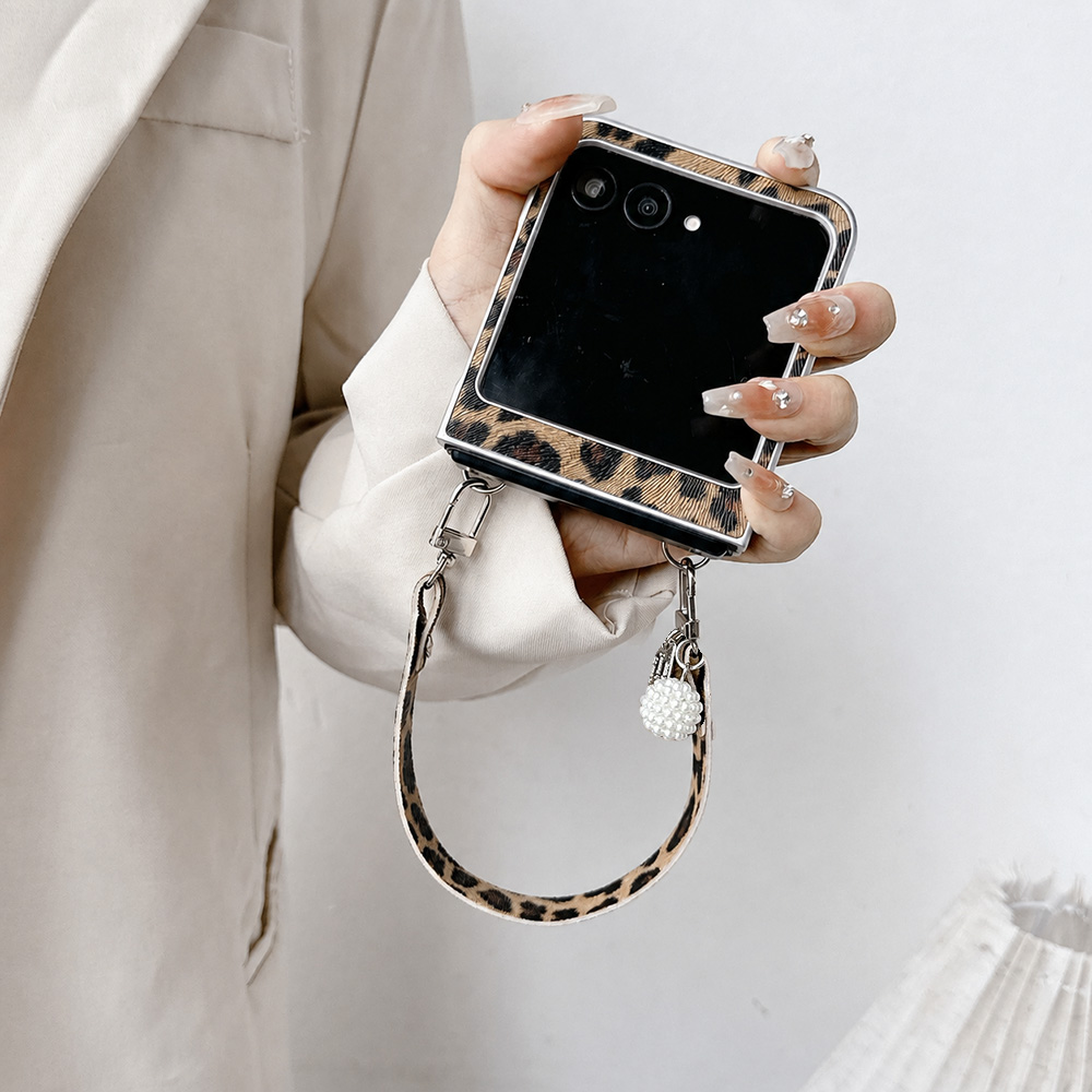 Leopard Print Folding Flip Pho - огляд і ціна Phone Accessories And Cases